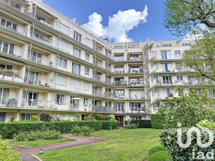 Vente Appartement 80m² 4 Pièces à Versailles (78000) - Iad France