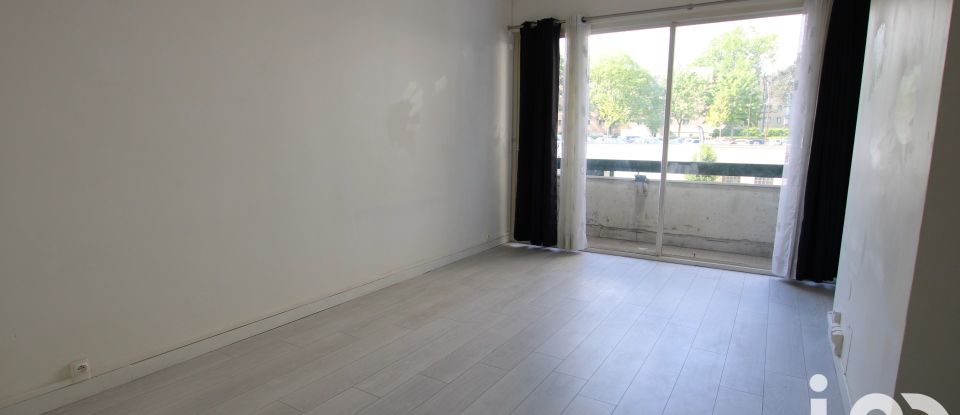 Apartment 2 rooms of 44 m² in Châtenay-Malabry (92290)