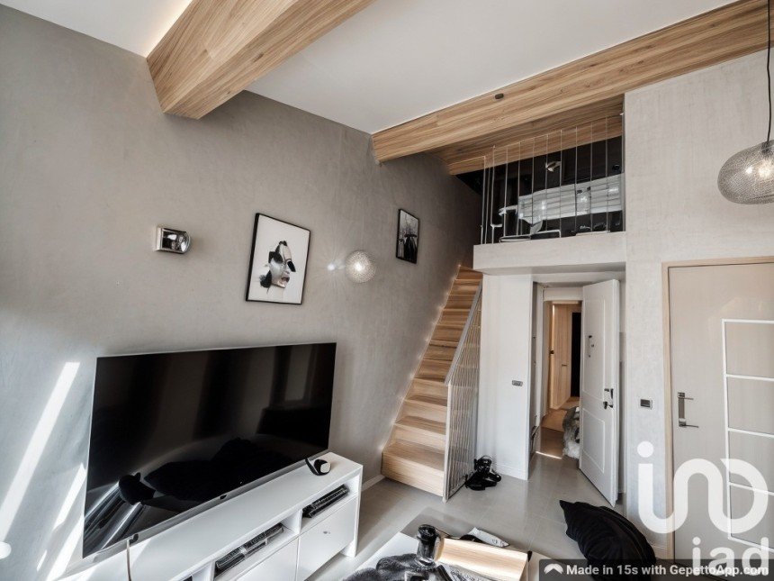 Apartment 2 rooms of 30 m² in La Farlède (83210)