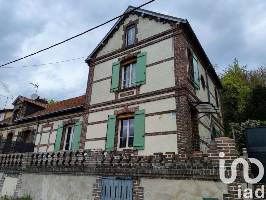 House 5 rooms of 110 m² in Mesnil-sur-l'Estrée (27650)