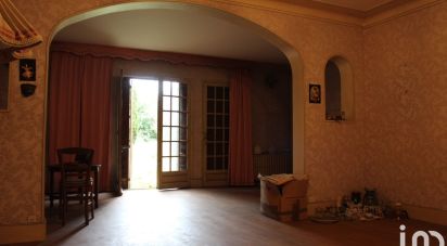 House 10 rooms of 220 m² in Illiers-Combray (28120)