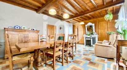 Traditional house 5 rooms of 146 m² in Coyecques (62560)