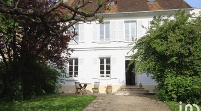 Maison 9 pièces de 200 m² à Saintry-sur-Seine (91250)