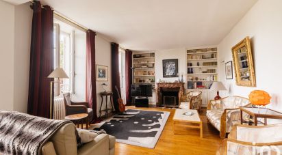House 9 rooms of 200 m² in Saintry-sur-Seine (91250)