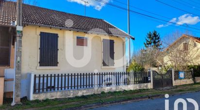 House 3 rooms of 54 m² in Commentry (03600)