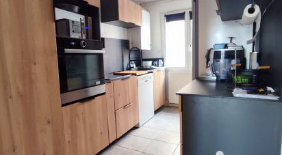 Apartment 4 rooms of 60 m² in Valence (26000)