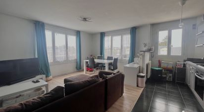 Apartment 2 rooms of 53 m² in Corbeil-Essonnes (91100)