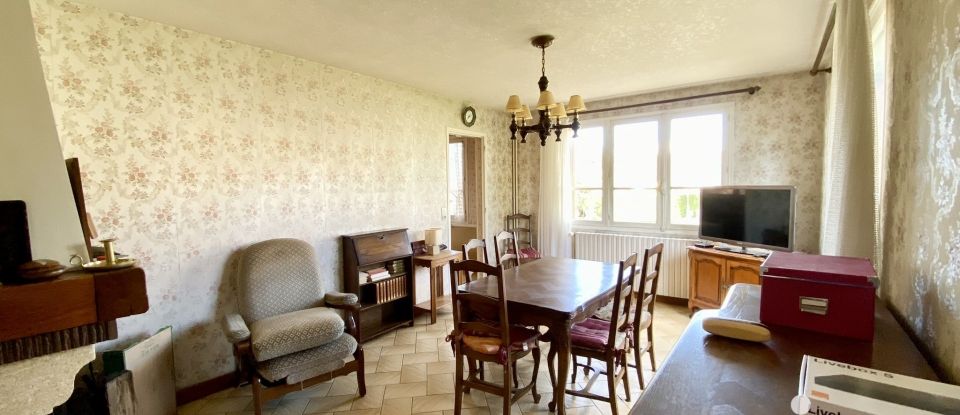 Traditional house 5 rooms of 126 m² in Coulommiers (77120)