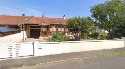 House 4 rooms of 84 m² in Mazères-Lezons (64110)