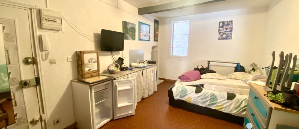 Appartement 4 pièces de 70 m² à Roquebrune-sur-Argens (83520)