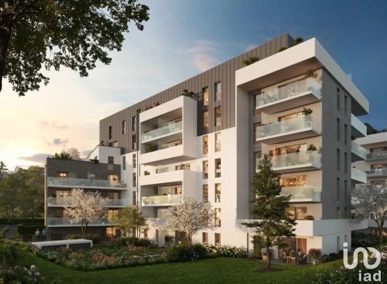 Vente Appartement 84m² 4 Pièces à Thonon-les-Bains (74200) - Iad France