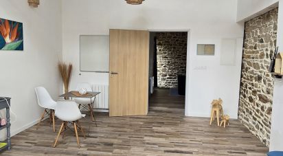 Traditional house 5 rooms of 225 m² in Sainte-Reine-de-Bretagne (44160)