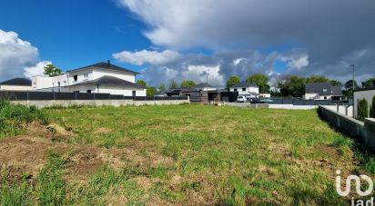 Land of 600 m² in Pontivy (56300)