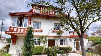 House 7 rooms of 197 m² in Gournay-sur-Marne (93460)