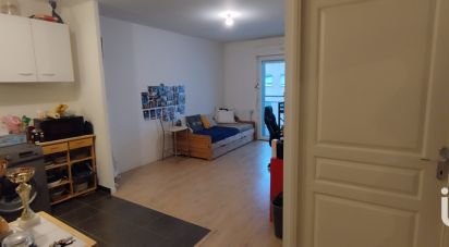Appartement 2 pièces de 37 m² à Maromme (76150)