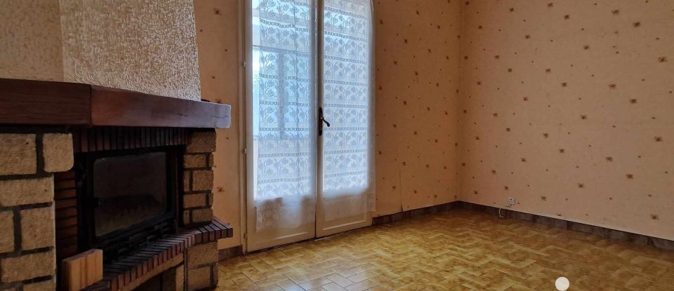 Town house 4 rooms of 60 m² in Saint-Étienne-du-Rouvray (76800)
