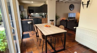 Village house 6 rooms of 167 m² in Breux-Jouy (91650)