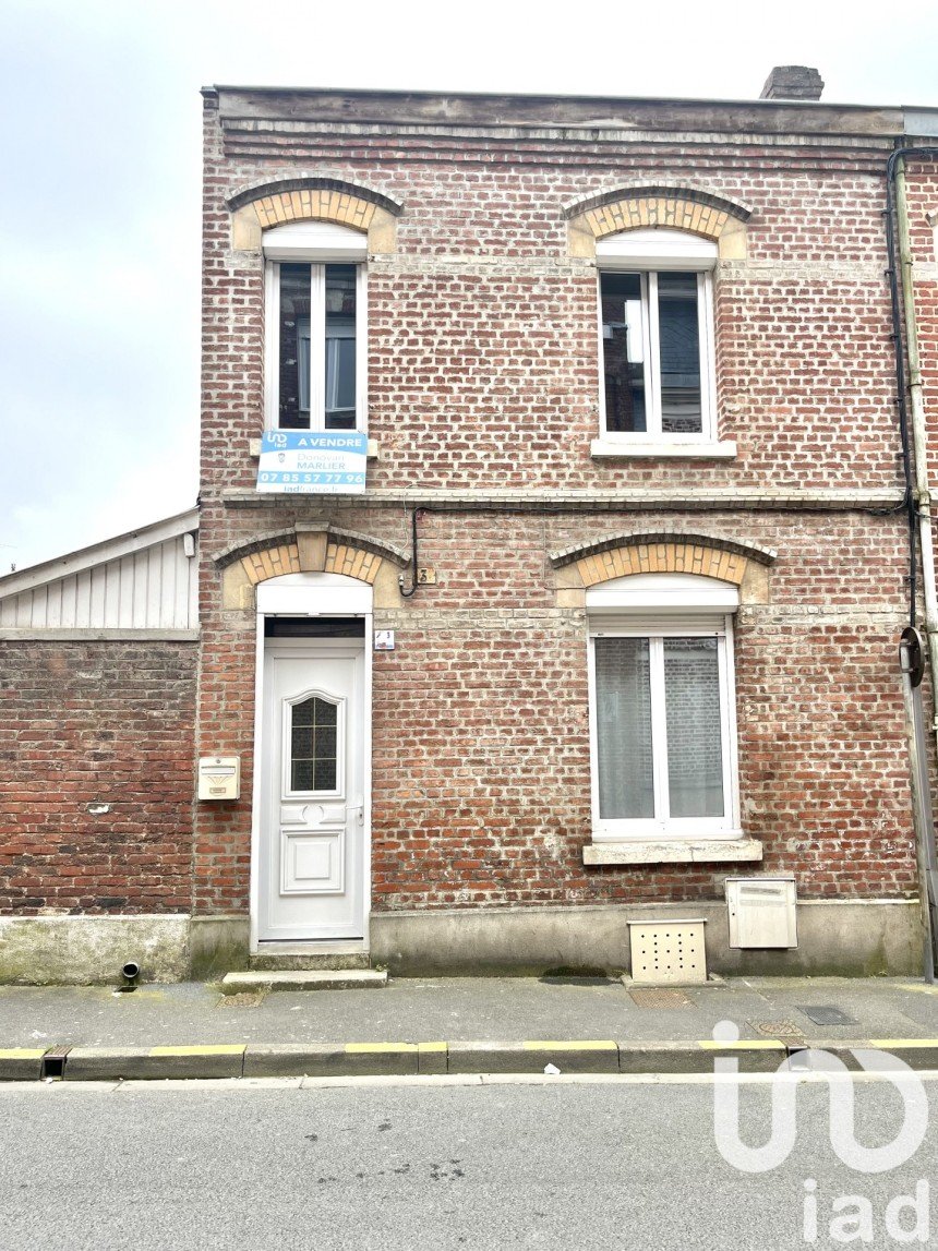 House 5 rooms of 93 m² in Saint-Quentin (02100)