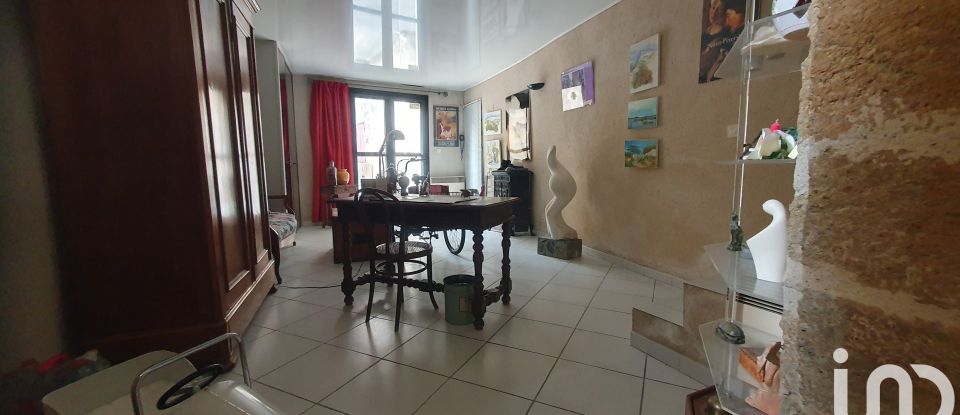Town house 4 rooms of 157 m² in Pertuis (84120)
