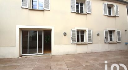 Town house 6 rooms of 187 m² in Le Vésinet (78110)