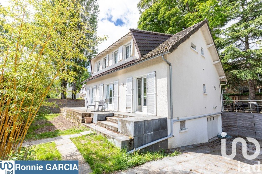 Maison traditionnelle 5 pièces de 150 m² à Morsang-sur-Orge (91390)