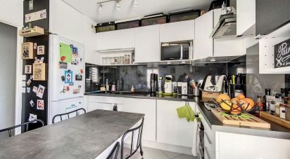 Apartment 3 rooms of 55 m² in Saint-Pierre-du-Perray (91280)