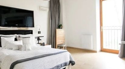 Apartment 4 rooms of 65 m² in Belgentier (83210)