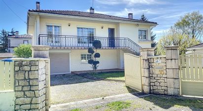 House 5 rooms of 153 m² in Libourne (33500)