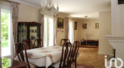 House 5 rooms of 94 m² in Les Gonds (17100)