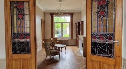 House 10 rooms of 224 m² in Harnes (62440)