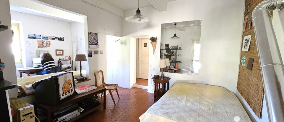 Appartement 6 pièces de 95 m² à L'Escarène (06440)