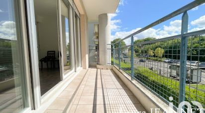 Apartment 2 rooms of 51 m² in Osny (95520)