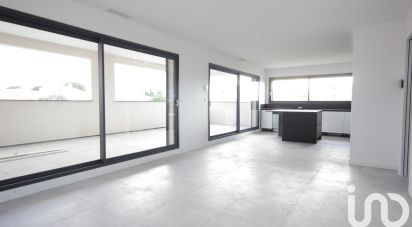 Duplex 4 rooms of 101 m² in Latour-Bas-Elne (66200)