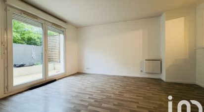 Appartement 2 pièces de 40 m² à Sainte-Geneviève-des-Bois (91700)