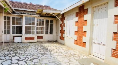 House 4 rooms of 89 m² in Soulac-sur-Mer (33780)