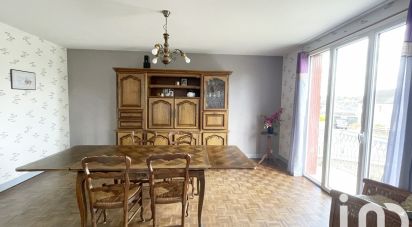 Traditional house 5 rooms of 83 m² in Fougerolles-du-Plessis (53190)