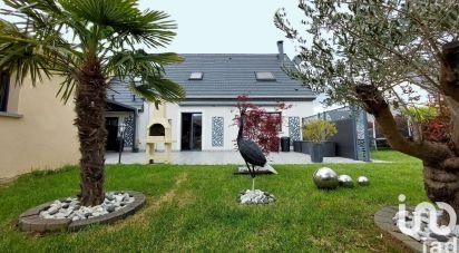 House 9 rooms of 156 m² in Mainvilliers (28300)