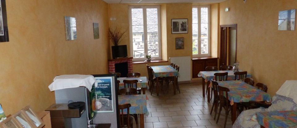Hotel-restaurant of 710 m² in Laussonne (43150)
