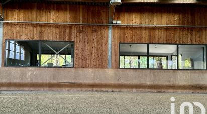 Equestrian facility 8 rooms of 200 m² in Rambouillet (78120)