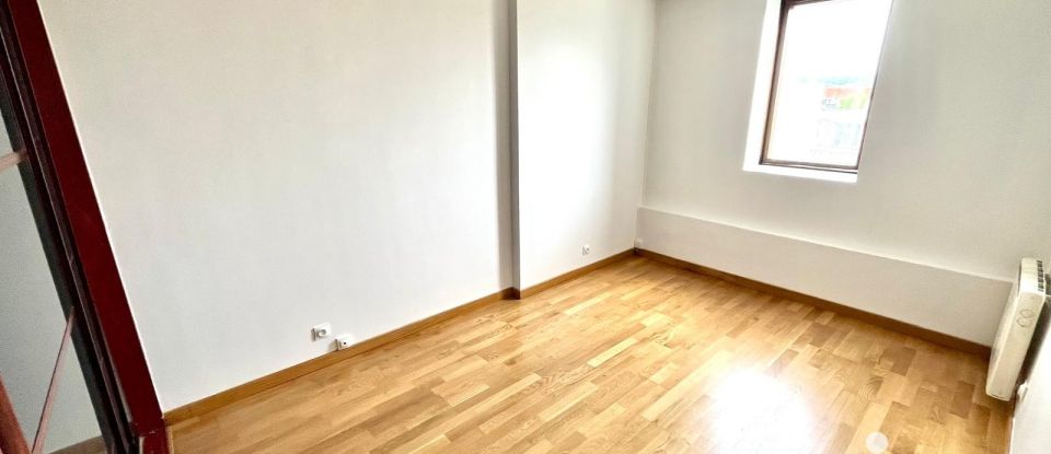 Duplex 4 rooms of 83 m² in Ermont (95120)