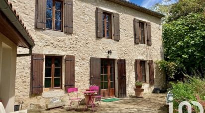 Village house 4 rooms of 106 m² in Lavardac (47230)