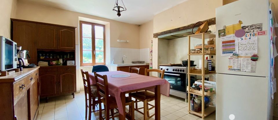 Village house 4 rooms of 106 m² in Lavardac (47230)