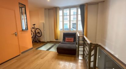 Apartment 2 rooms of 65 m² in Paris (75116)