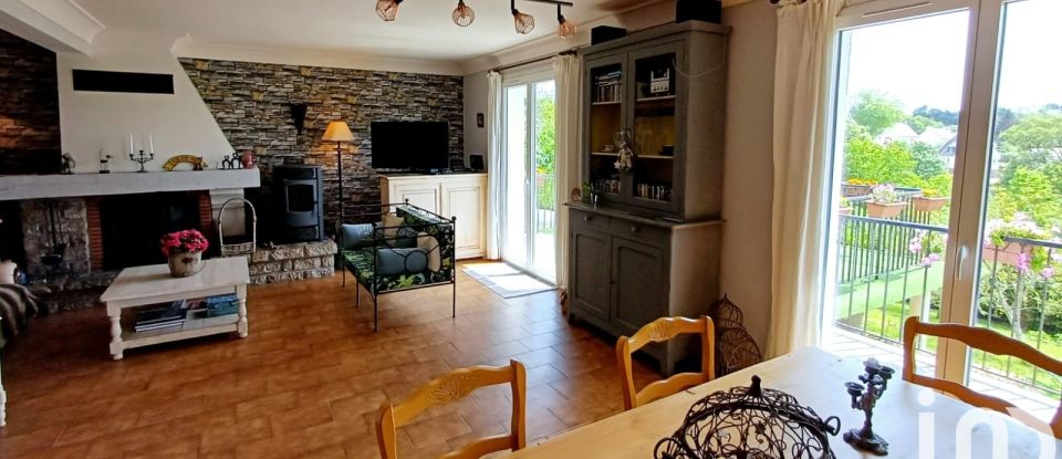 House 11 rooms of 207 m² in Pont-Aven (29930)