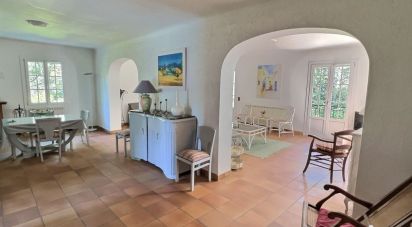 House 10 rooms of 220 m² in La Cadière-d'Azur (83740)