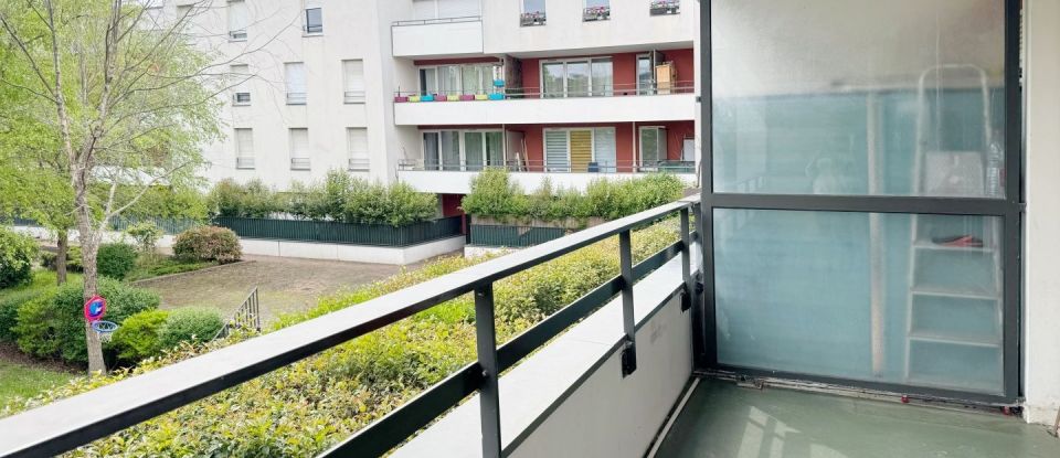 Appartement 4 pièces de 81 m² à Saint-Denis (93210)