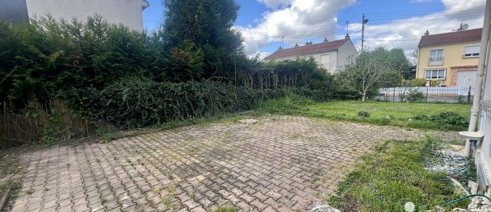 Traditional house 5 rooms of 84 m² in Vitry-le-François (51300)