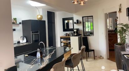 Appartement 5 pièces de 143 m² à Montigny-lès-Metz (57950)