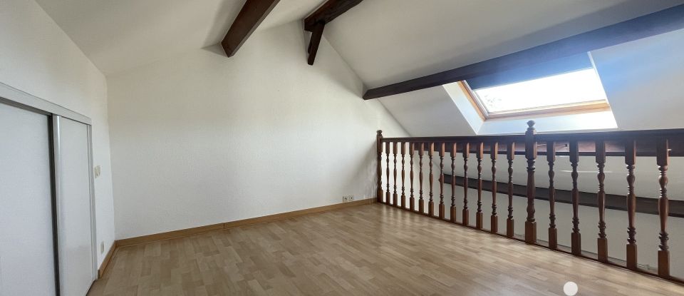 Apartment 2 rooms of 35 m² in Bréval (78980)