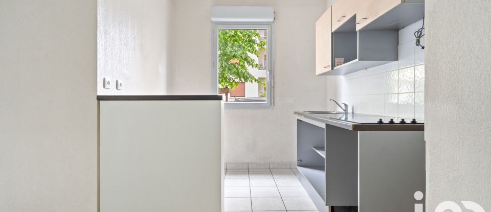 Appartement 3 pièces de 57 m² à Lyon (69008)